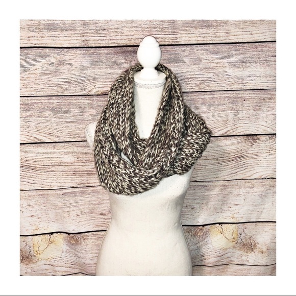 Francescas Brown and Cream infinity scarf - Picture 2 of 6
